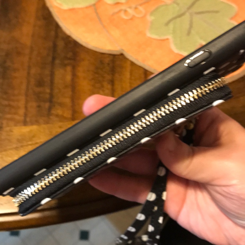 iPhone 8plus Case - Picture 4 of 4